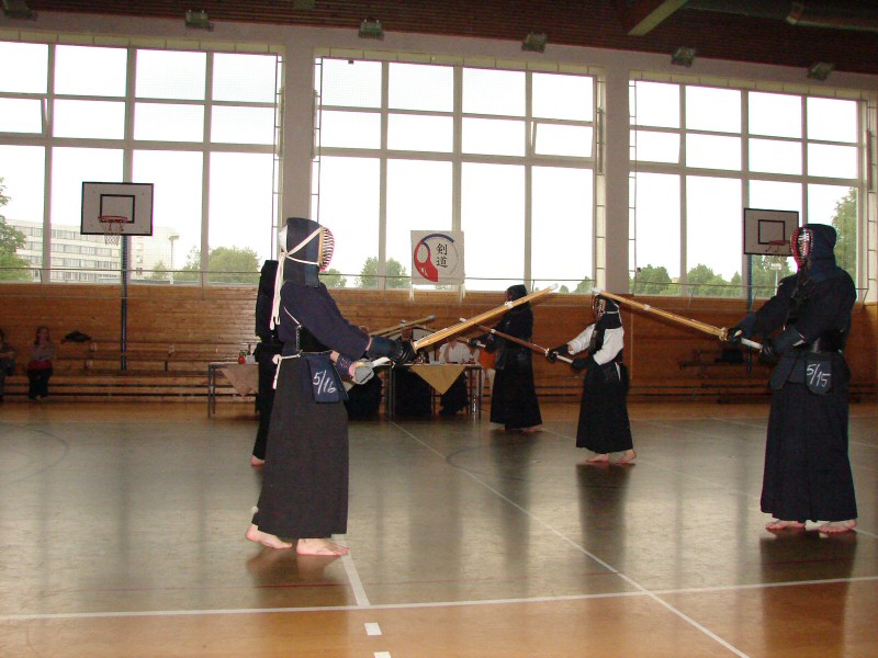 kendo_sacuki 7 046.jpg - Zkoušky na kjú (Foto Vlaďka a Michael Jarošovi)